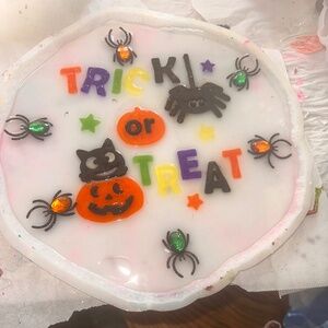 Halloween cookie / cupcake platter